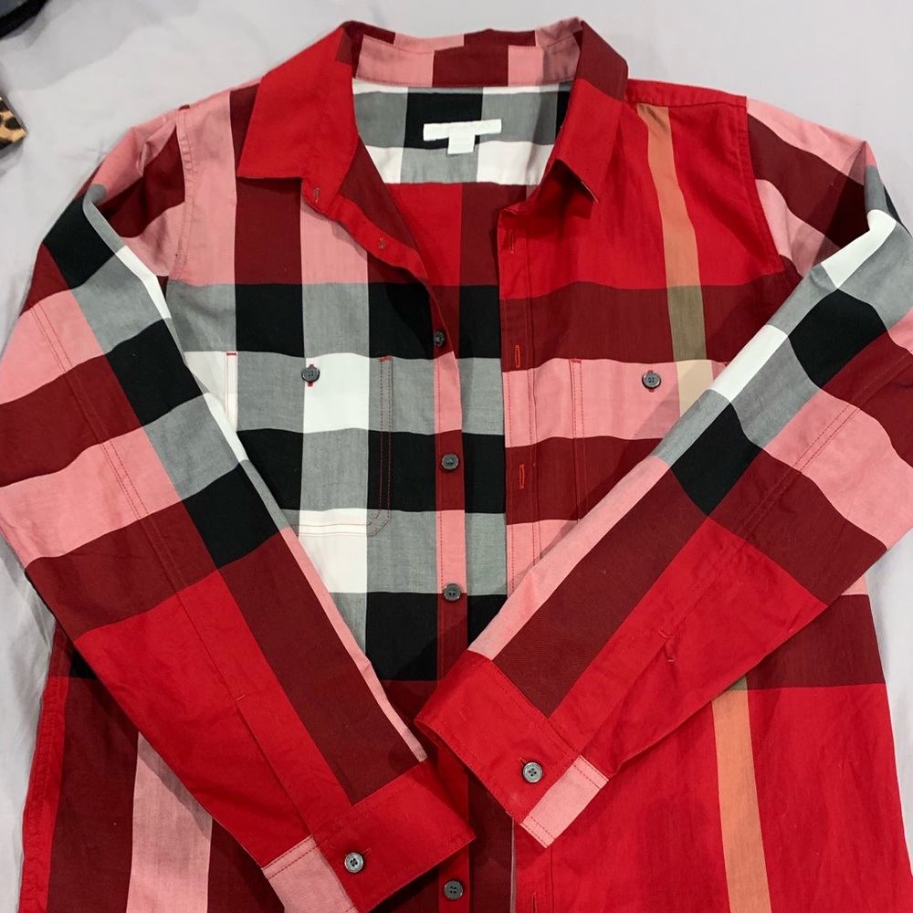 Burberry boys shirt **** DO NOT BUY IT! SOLD!*****